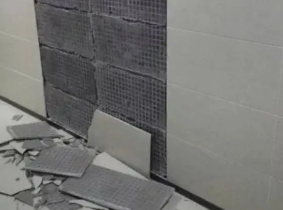 林州瓷砖空鼓维修公司分享下林州墙砖松动维修的知识